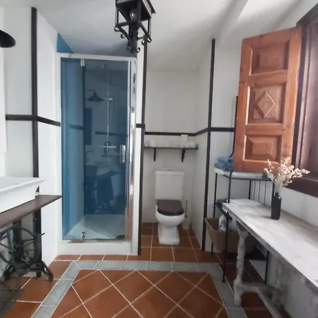 La Casa Del Confitero 루에다
