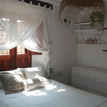 La Casa Del Confitero Vakantiehuis Rueda